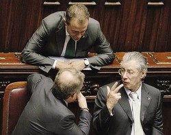 Reguzzoni mette ancora il sale
sulle “ferite” della Lega di Bobo
