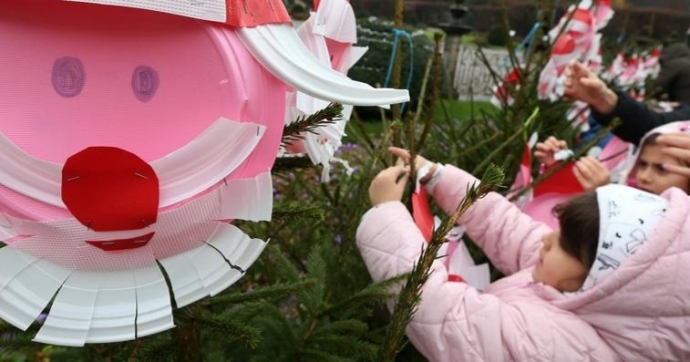 Sotto “Gli alberi del sorriso”
una lettera ai coetanei ricoverati