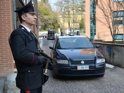 Taglia le gomme e insulta la ex
Un varesino finisce nei guai