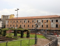 Tempi tecnici più lunghi
Via Spinelli riaprirà a Natale