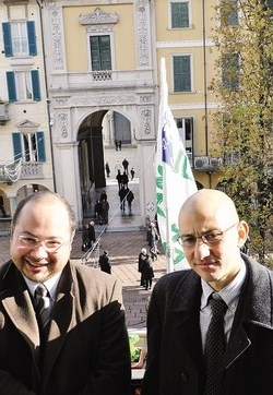 Terremoto  in casa Carroccio
Niente congresso e malumori anti Bobo