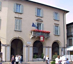 Treviglio, «Tè al museo» col Legnanino