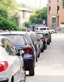 Un nuovo blitz contro le auto
«Telecamere oppure ronde»