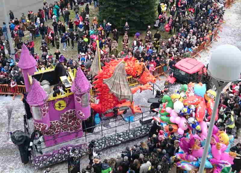 Il Carnevale è una festa in movimento, ma nella tradizione La