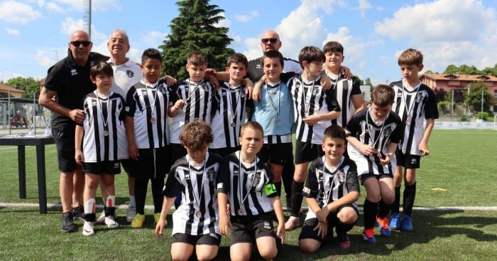 Malnatese Calcio, l’ultimo applauso: dopo quasi novant’anni si chiude una storia di sport e comunità