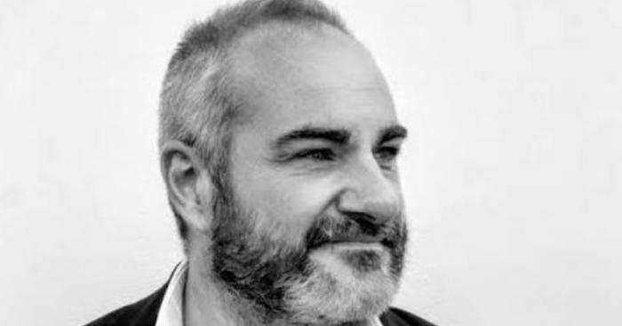 Varese piange Simone Magrin: morto a 44 anni l’ex cameraman di Rete 55 trasferitosi a Capo Verde