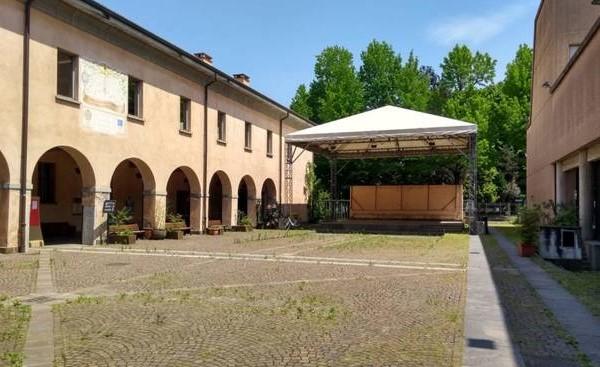 A Saronno torna il Cinema sotto le stelle: due mesi di film all’aperto nel cortile di Casa Morandi