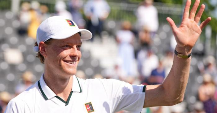 Wimbledon riparte dal suo re: Jannik Sinner torna in campo per difendere il titolo