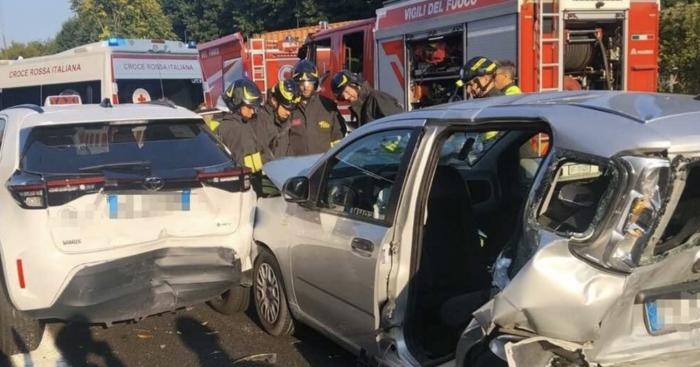 Due gravi incidenti sulla superstrada di Malpensa: otto persone coinvolte e traffico paralizzato