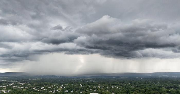 Temporali in arrivo nel Varesotto, poi torna il caldo: possibile nuova ondata dal 30 luglio
