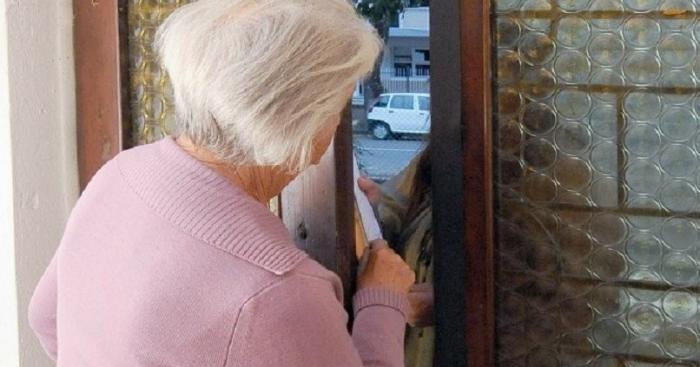 Truffe porta a porta agli anziani, coinvolta anche Varese: oltre 1.200 vittime e beni sequestrati per 2,5 milioni