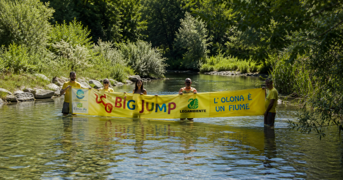 Un tuffo nell’Olona per difendere i fiumi: ai Molini di Gurone il Big Jump 2026