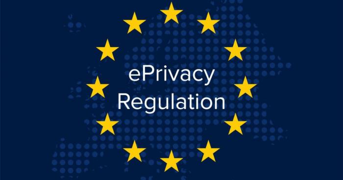 Chat Control, cosa cambia davvero? L’Europa proroga i controlli sui messaggi: ecco cosa prevede la nuova norma