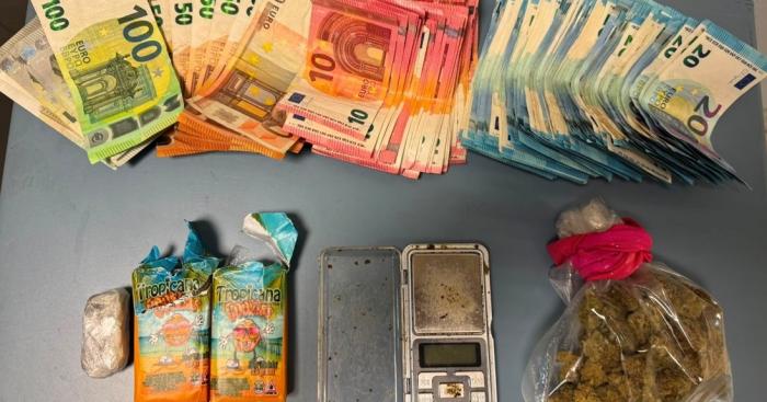 Hashish e marijuana tra i biscotti e in un secchio, arrestata una 50enne a Milano: l’accusa è spaccio