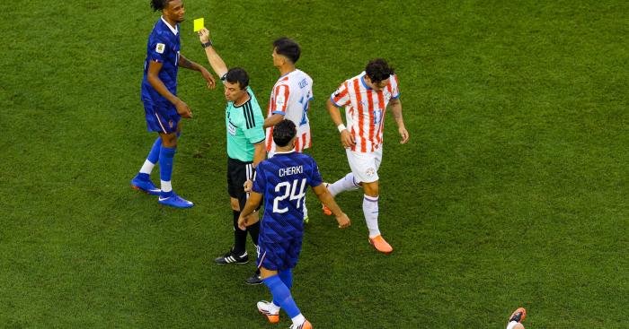 Mondiali nel caos, dopo Balogun anche la Francia sfida la FIFA: chiesta la cancellazione del giallo a Olise