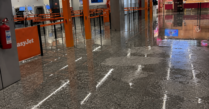 Nubifragio sul Gallaratese: allagamenti, alberi caduti e disagi anche sui treni per Malpensa