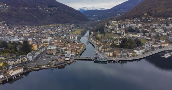 Lavena Ponte Tresa, scatta il divieto di balneazione: «Valori di Escherichia coli oltre i limiti»