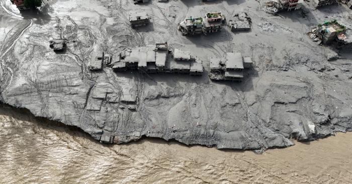 Nepal, oltre 1.300 dispersi tra alluvioni e frane: anche due italiani