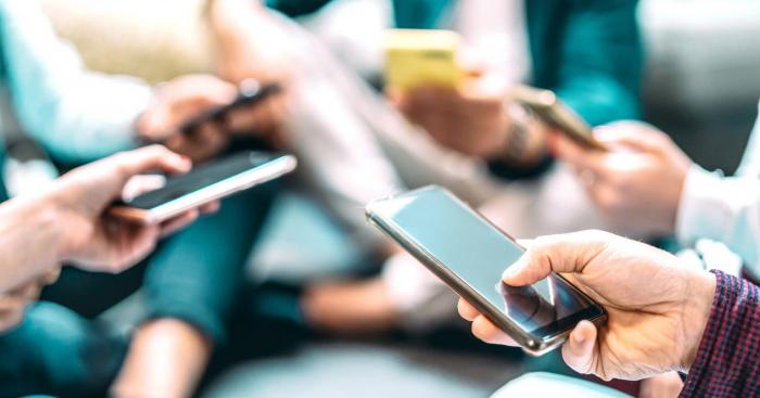 Meta alla sbarra: gli Stati Uniti sfidano il modello dei social che crea dipendenza