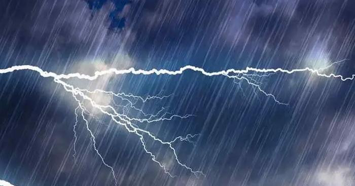 Meteo, torna il caldo ma venerdì arriva un nuovo peggioramento: temporali anche intensi