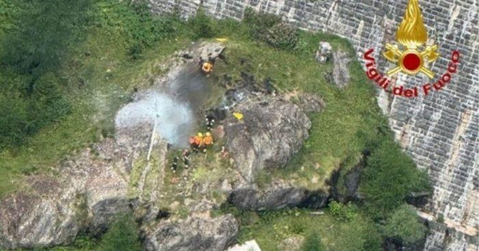 Ultraleggero precipita in alta Valle Antrona: due morti dopo l’impatto con una teleferica