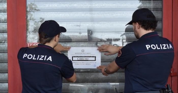 Risse, aggressioni e clienti ubriachi: bar di Busto Arsizio chiuso per sette giorni