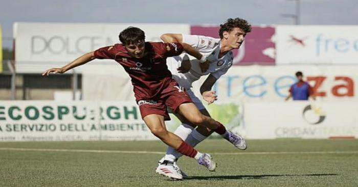 Barzotti si prende il Varese: tripletta a Pontedera e prima vittoria biancorossa