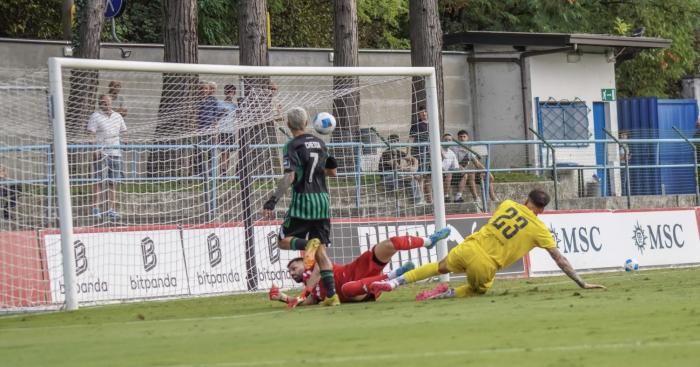 Chessa domina il derby: tripletta e 4-1 della Castellanzese alla Solbiatese