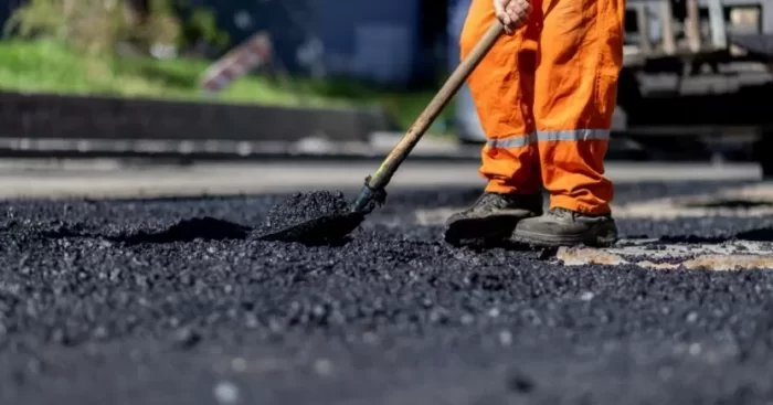 Lavori notturni sulla Varesina tra Lozza e Castiglione Olona