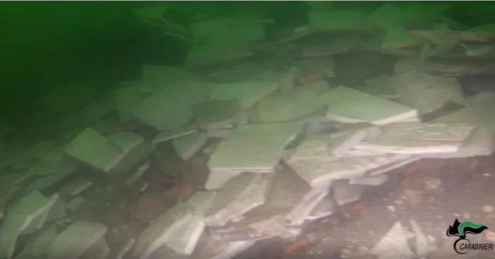 Detriti edili gettati nel Lago Maggiore: denunciato il proprietario di un immobile