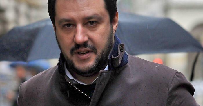 Salvini attacca i centri sociali dopo la protesta a Milano e rilancia il Piano Casa