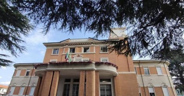 Samarate, il centrodestra incalza Ferrazzi: «Prenda atto della crisi»