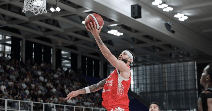 Varese rimonta ma si ferma sul ferro: Trento vince 87-85 tra errori e proteste