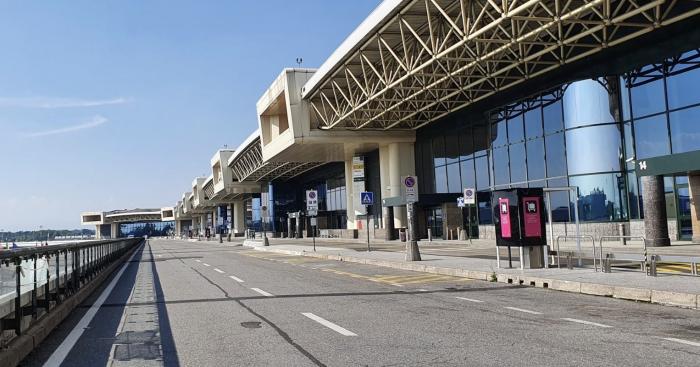 Malore fatale a Malpensa, muore un autista Uber di 48 anni