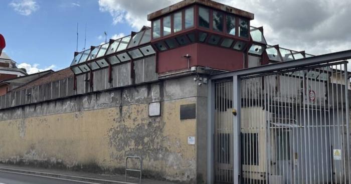 Luino, violenza e maltrattamenti sulla compagna: 46enne finisce in carcere