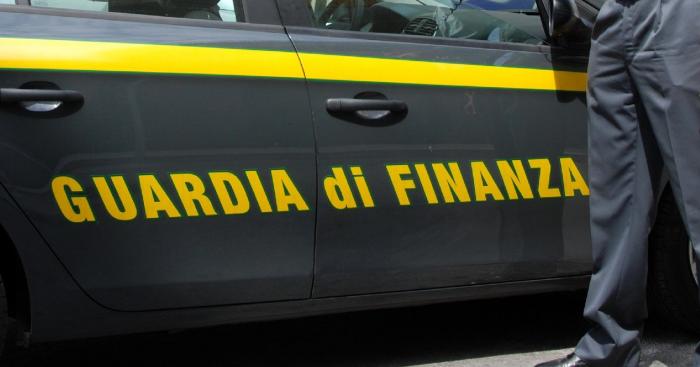 Frodi Iva per 450 milioni, sei arresti: blitz della Finanza anche a Varese nell’operazione Hermes
