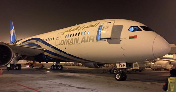 Incidente a terra per un aereo Oman Air a Malpensa: passeggeri a terra e notte di disagi