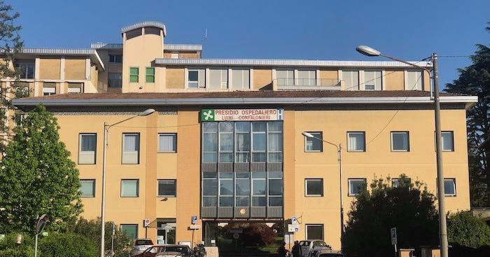 Donna morta dopo due interventi a Luino, cinque medici a processo: la Procura chiede il rinvio a giudizio