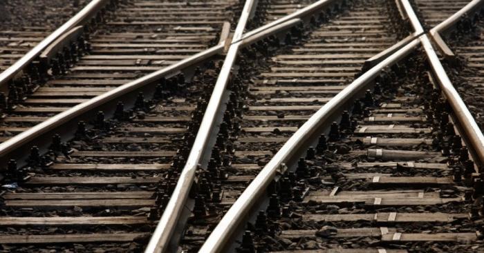 Guasto a uno scambio a Gallarate, ritardi e cancellazioni: disagi sulle linee per Milano e Malpensa